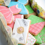 Набор сахарного печенья для девочки - плятья, катушки, платочки. Код: ПС-026